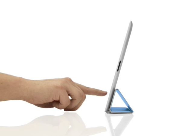 11-ipad-dock-case-fitts-law-mobile-interface-design-ux-interaction.png